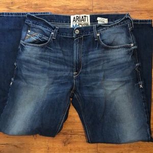 Size 34/32 Ariat M2 Relaxed Boot